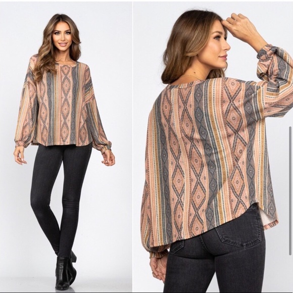 LAST ONE: USA Made Aztec printed long sleeved women’s comfy fall blouse top - Picture 3 of 3